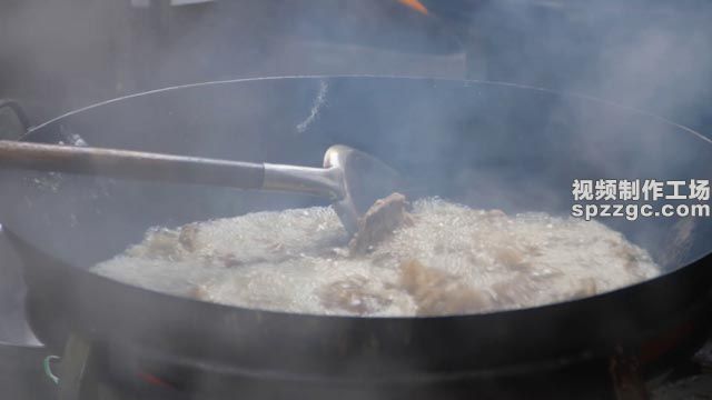 大口铁锅油锅炸羊排炒肉熬汤-1